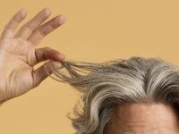 Όταν τα μαλλιά γκριζάρουν: Τι φταίει και...