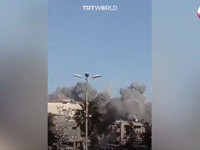 Το Ισραήλ βομβαρδίζει τη Λωρίδα της Γάζα...