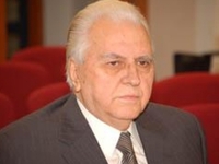 Βασίλης Μπεκίρης: Αναγκαία η διδασκαλία ...