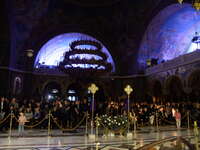 Πάτρα: Πλήθος πιστών προσκύνησε τον Εστα...