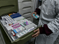 Ελλείψεις σε παιδιατρικά φάρμακα: Με λου...