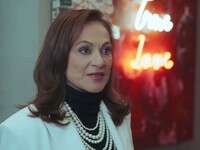 Μία νύχτα μόνο: Η Κατερίνη συμβουλεύει τ...