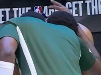 Απαρηγόρητος ο Γιάννης Αντετοκούνμπο μετ...