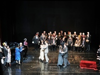 Μνήμες αλλοτινών εποχών στους «Αρραβώνες...