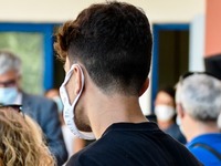 Πύργος: Θετικός στον κορωνοϊό μαθητής- Δ...