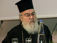 Μητροπολίτης Δωδώνης: «Δεν αναθεωρώ...» ...