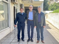 Ο Άγγελος Τσιγκρής στο Αστυνομικό Τμήμα ...