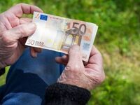 Σωματεία συνταξιούχων ιδιωτικού τομέα πρ...