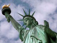 Γάλλος ευρωβουλευτής προς ΗΠΑ: «Επιστρέψ...