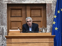 Γιώργος Τσίπρας: Να βρούμε άλλο πρόσωπο,...