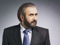 Ο Λάκης Λαζόπουλος θύμα διαδικτυακής απά...