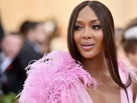 «Δεν υπάρχει μεγαλύτερη αγάπη»: H Ναόμι ...