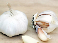 Η αναπνοή σας μυρίζει σκόρδο; Αυτό το φα...