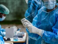 Κορωνοϊός – 2.422 νέα κρούσματα -Στους 3...