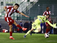 Ο Ολυμπιακός 1-1 με την Καλλιθέα, γκέλα ...