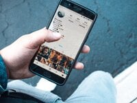 LIVE: "Μπλόκο" για τους ανήλικ...