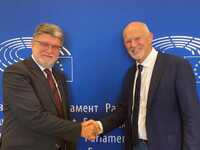 Στις Βρυξέλλες για τα Δυτικά Βαλκάνια ο ...