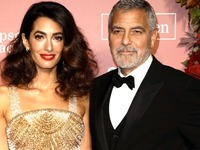 Ο Τζορτζ Κλούνεϊ και η Αμάλ Αλαμουντίν σ...