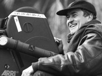 «Ο Κονφορμίστας» έγινε 50 χρόνων! Πάντα ...