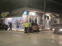 Πάτρα: ΙΧ κατέληξε μέσα σε σούπερ μάρκετ...