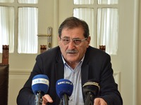 Αμίαντος και παράταση κοινωφελούς στη συ...