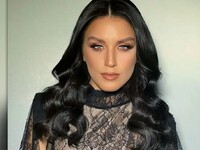 Ιουλία Καλλιμάνη: «Με βάφτισαν έτσι γιατ...