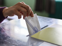 Εκλογές 2023: Γιατί καθυστερεί η επίσημη...