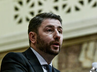 Νίκος Ανδρουλάκης: «Οφείλουμε με ευθύνη ...