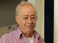 «Έφυγε» ο συγγραφέας Βασίλης Αλεξάκης σε...