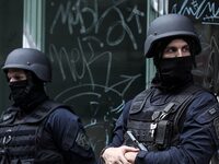 Super League 2: Έφοδος σε παράγοντες από...