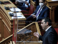 Ο «χαλαρός» διάλογος Μητσοτάκη – Τσίπρα:...