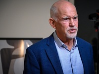 Παπανδρέου: Το χάος που χωρίζει τα λόγια...