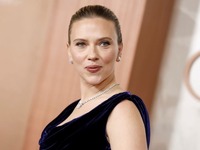 Η Αμερικανίδα σταρ Σκάρλετ Γιόχανσον κλε...