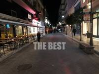 Σοκαρισμένοι έμποροι και επιχειρηματίες ...