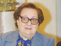 Πέθανε η Ροζίτα Σώκου από κορωνοϊό