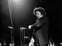 Μίκης Θεοδωράκης: Από το 1995 είχε φτιάξ...