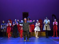 Μεσαιωνικού τύπου δηλώσεις του καλλιτεχν...