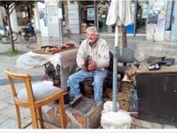 Ο κυρ Ηλίας και το κασελάκι του - 60 χρό...