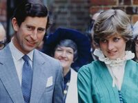 Νέο βιβλίο για τον Κάρολο και τη Νταϊάνα...