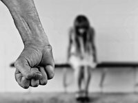 Πάτρα: Κατάφερε να καλέσει την αστυνομία...