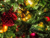 Τι να κάνετε αν πάρουν φωτιά τα λαμπάκια...