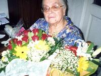 Δεν γέννησε δικά της, αλλά μεγάλωσε 200 ...