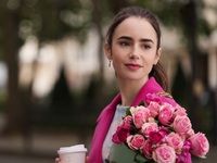 Netflix και Emily in Paris καλούν Βασίλη...