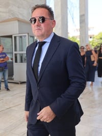 Το τελευταίο αντίο στον Δημήτρη Κωνσταντάρα- ΔΕΙΤΕ ΦΩΤΟ φωτο eurokinissi
