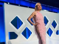 Βίκυ Καγιά: Εκθαμβωτική και ντυμένη από ...