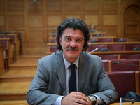 Βουλή -Πρόταση δυσπιστίας: Ο Ανδρέας Πάτ...