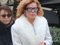 Ευγενία Μανωλίδου: Η εμφάνιση υπερπαραγω...