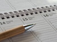 Αργίες 2026: Πότε πέφτει Πάσχα και πότε ...