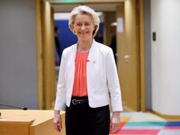 Ούρσουλα φον ντερ Λάιεν: “Ισχυρό μήνυμα ...