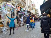 Σε Χριστουγεννιάτικους ρυθμούς η Πάτρα κ...